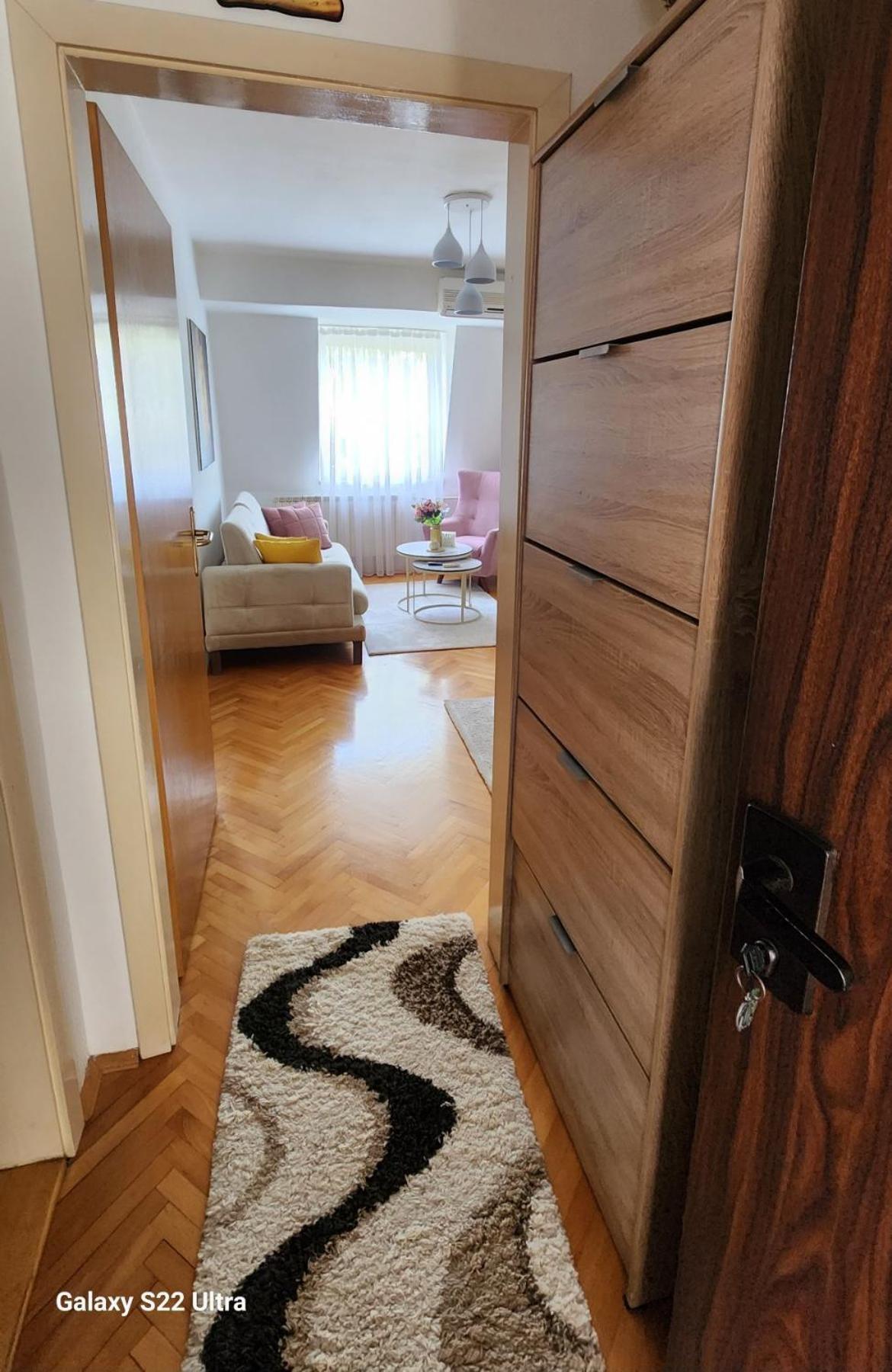 New Apartment 8, Self Check-In, Free Parking Skopje Luaran gambar